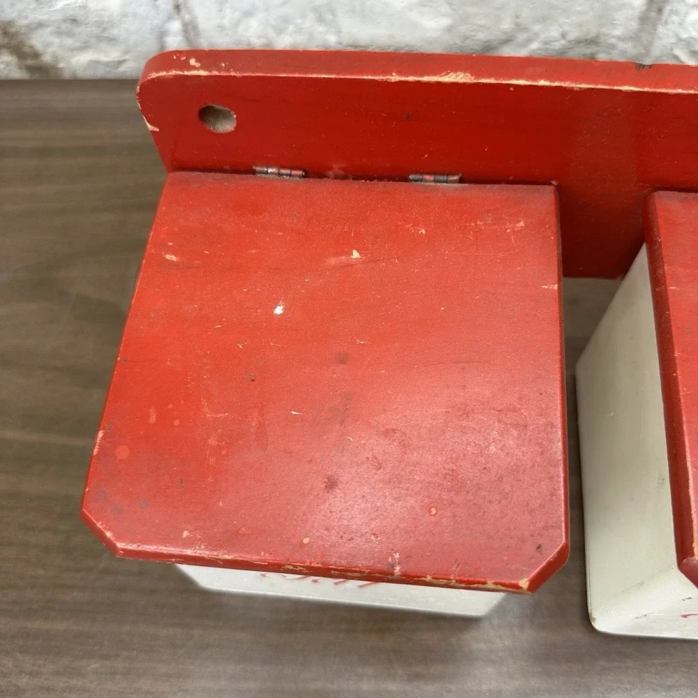 Vintage‎ red & white wall-mounted Wooden kitchen sal & harina containers Holder